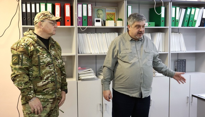 В городе введён «жёлтый» уровень террористической опасности. Это значит, что силовики усиливают меры безопасности, но и мы с вами должны быть внимательнее.