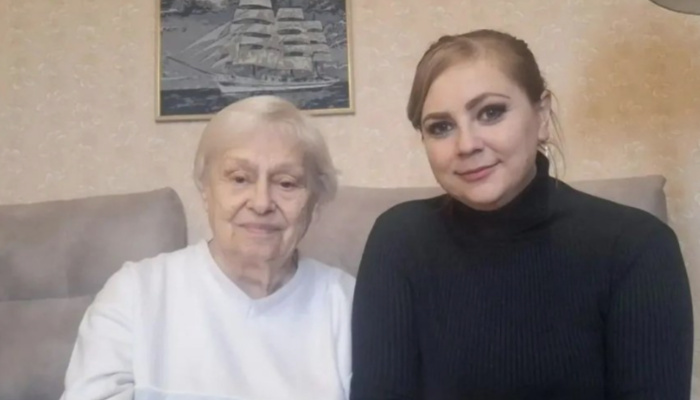 Пожилым севастопольцам помогают на дому социальные работники