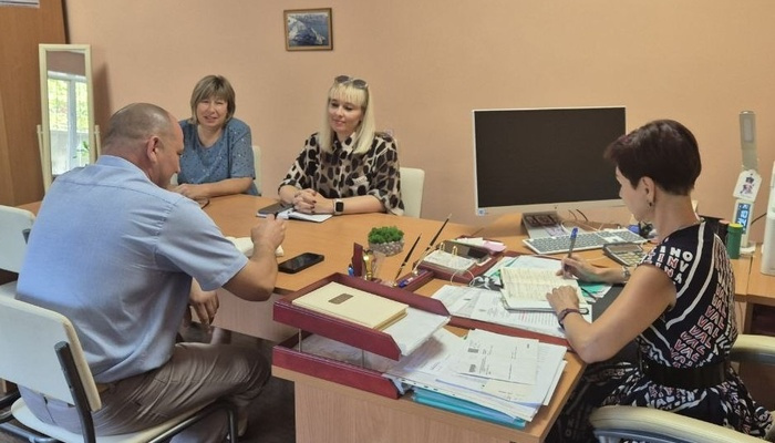 Руководитель  ГКУ 