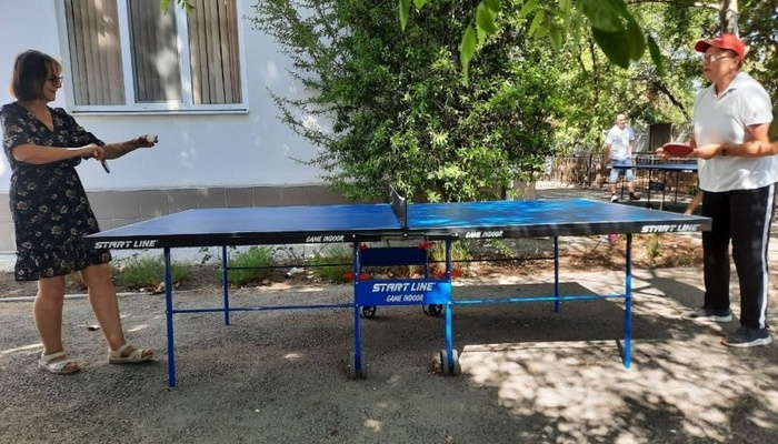 В Севастополе для людей старшего возраста и инвалидов проходят спортивные настольные игры