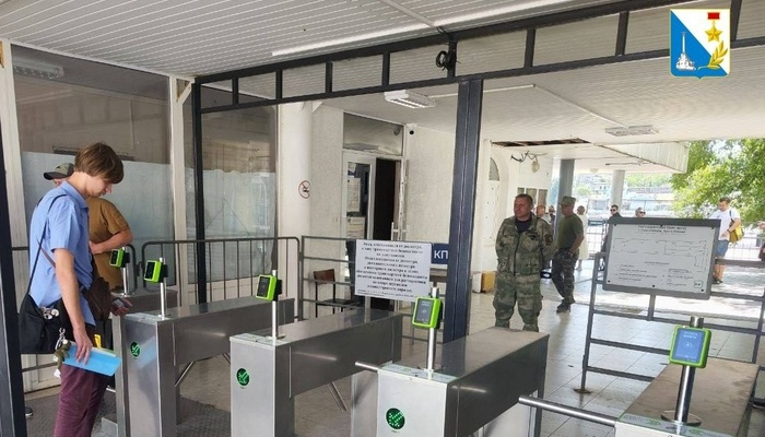 С 25 октября вводится оплата проезда на катерах и паромах с помощью биометрии — «улыбкой».